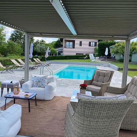 Agriturismo Bottega Di Rosanna カスタニョーレ・デッレ・ランツェ エクステリア 写真